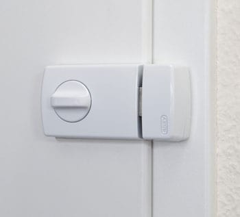 Tür-Zusatzschloss - mehr Sicherheit für Ihre Tür